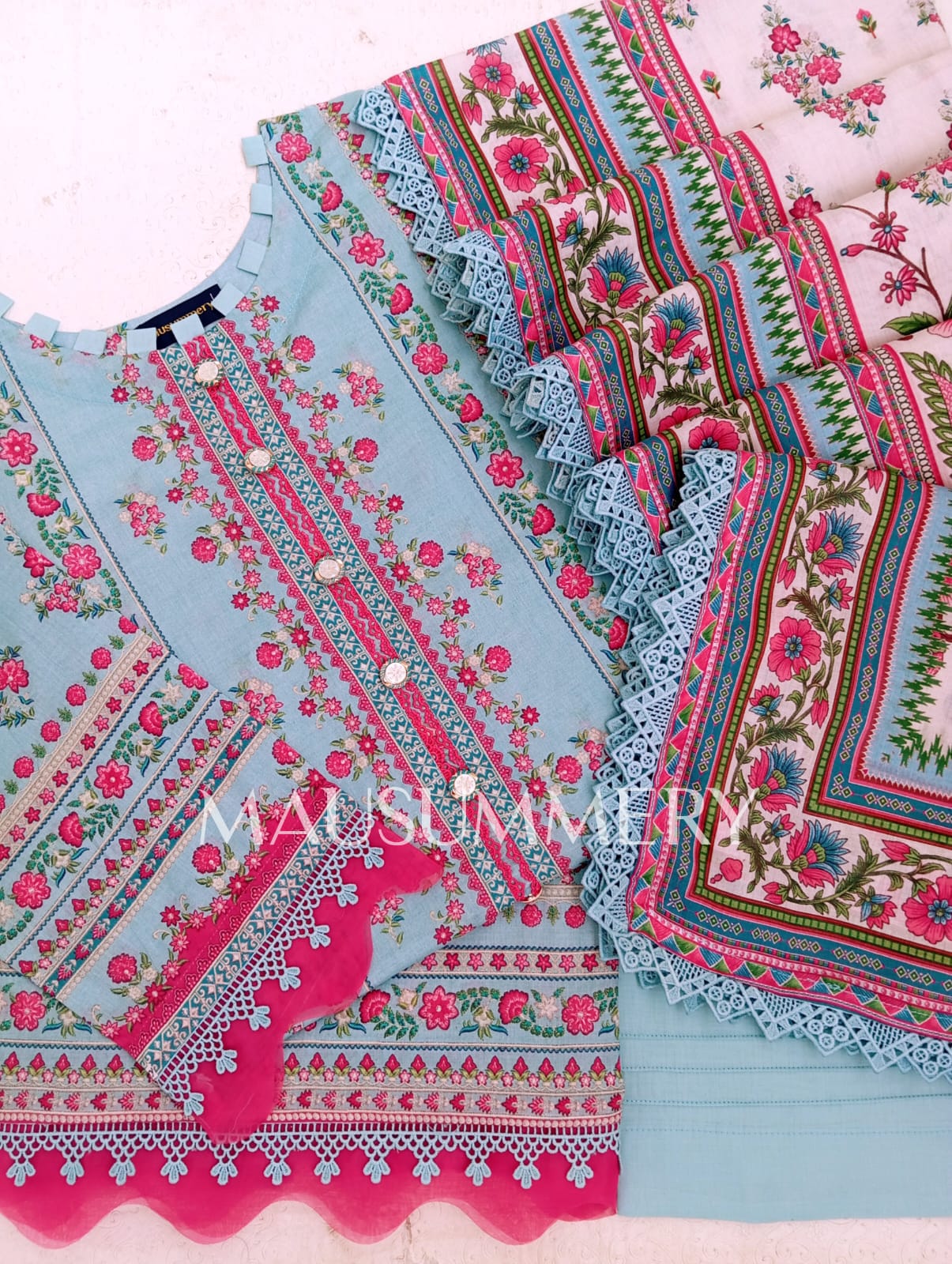 Mausummery Lawn - 05