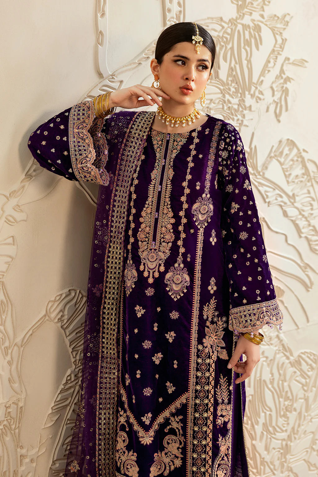 Embroidered Velvet V-602