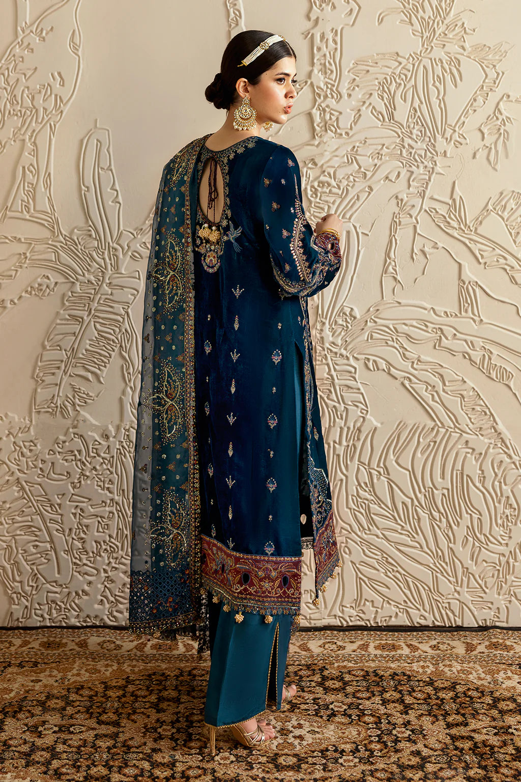 Embroidered Velvet V-604