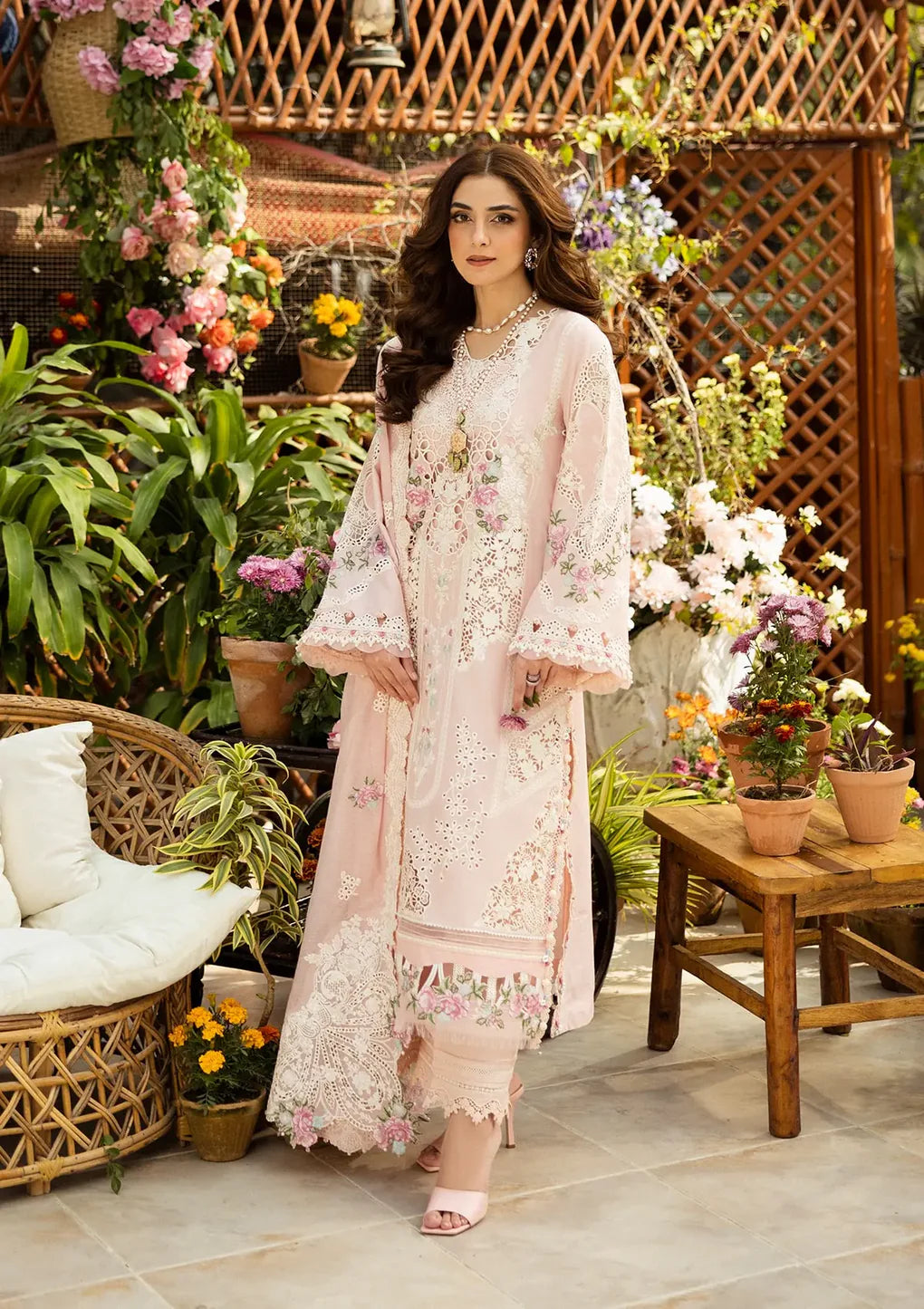 MAHGUL | Elaf Luxury Lawn 2025