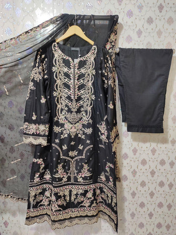 Sadabahar Luxury Festive Lawn