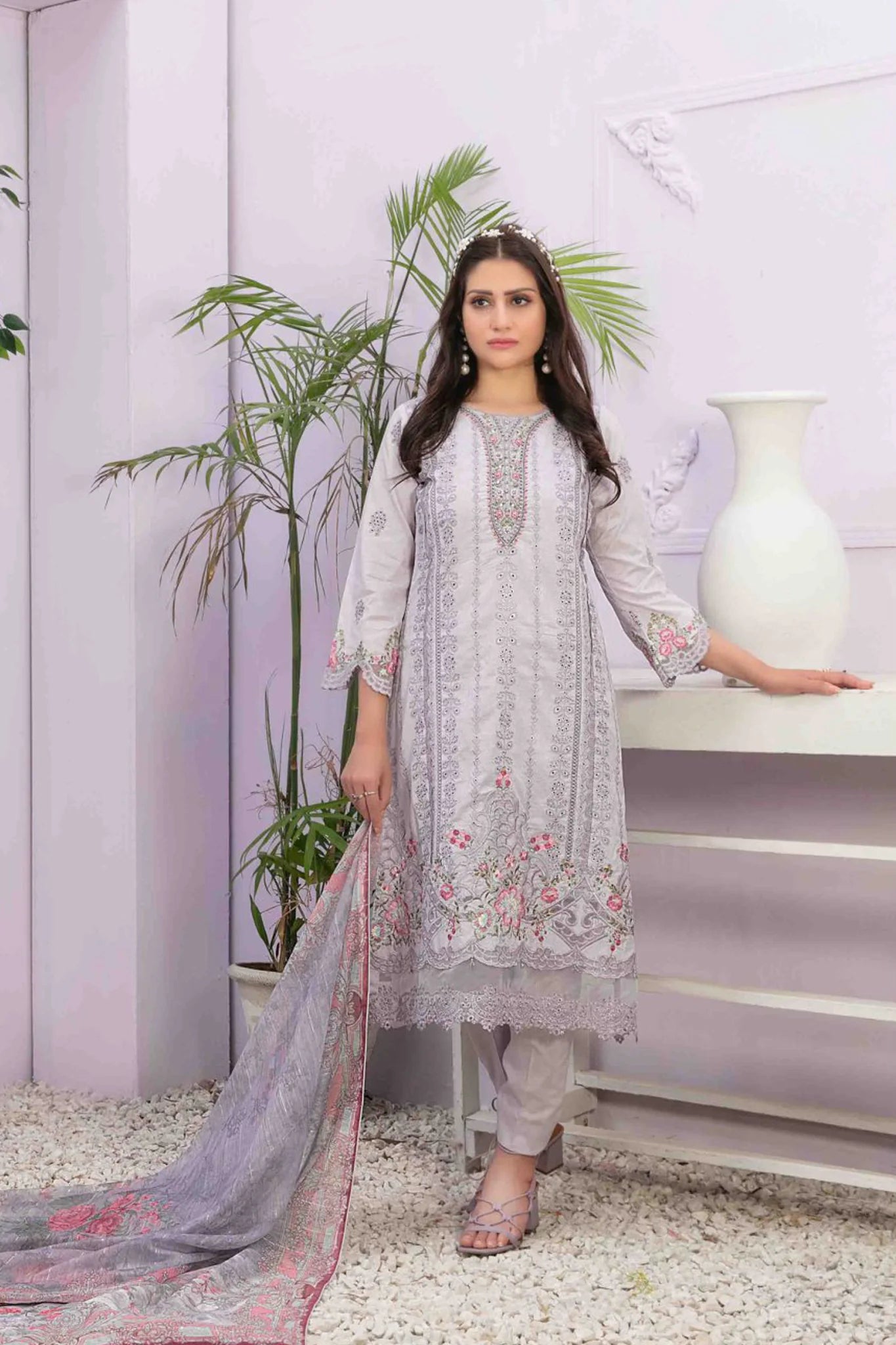 D-8975 - Farasha By Tawakkal Fabrics
