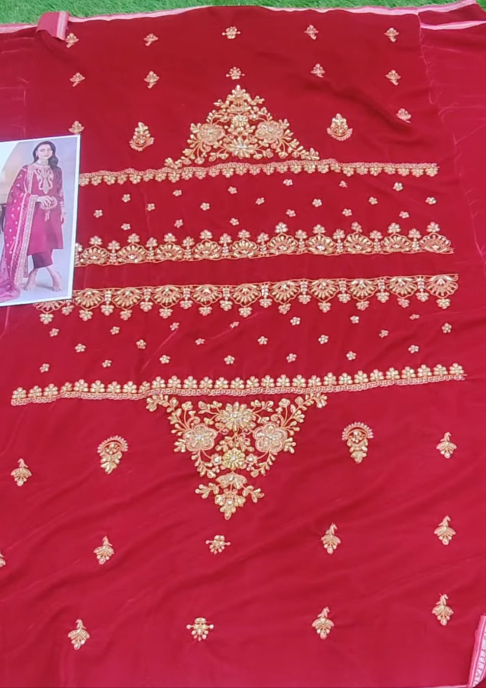 | D03 | Unstitched (Mehrunisa Inspired)