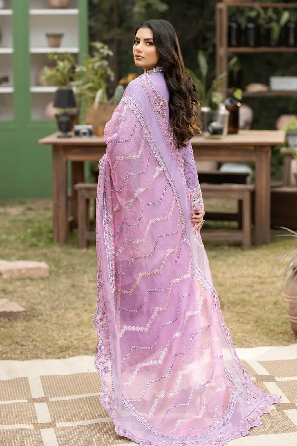 Gulposh Luxury Lawn | GUL