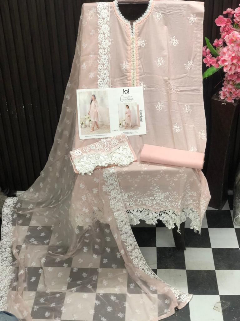 D-8970