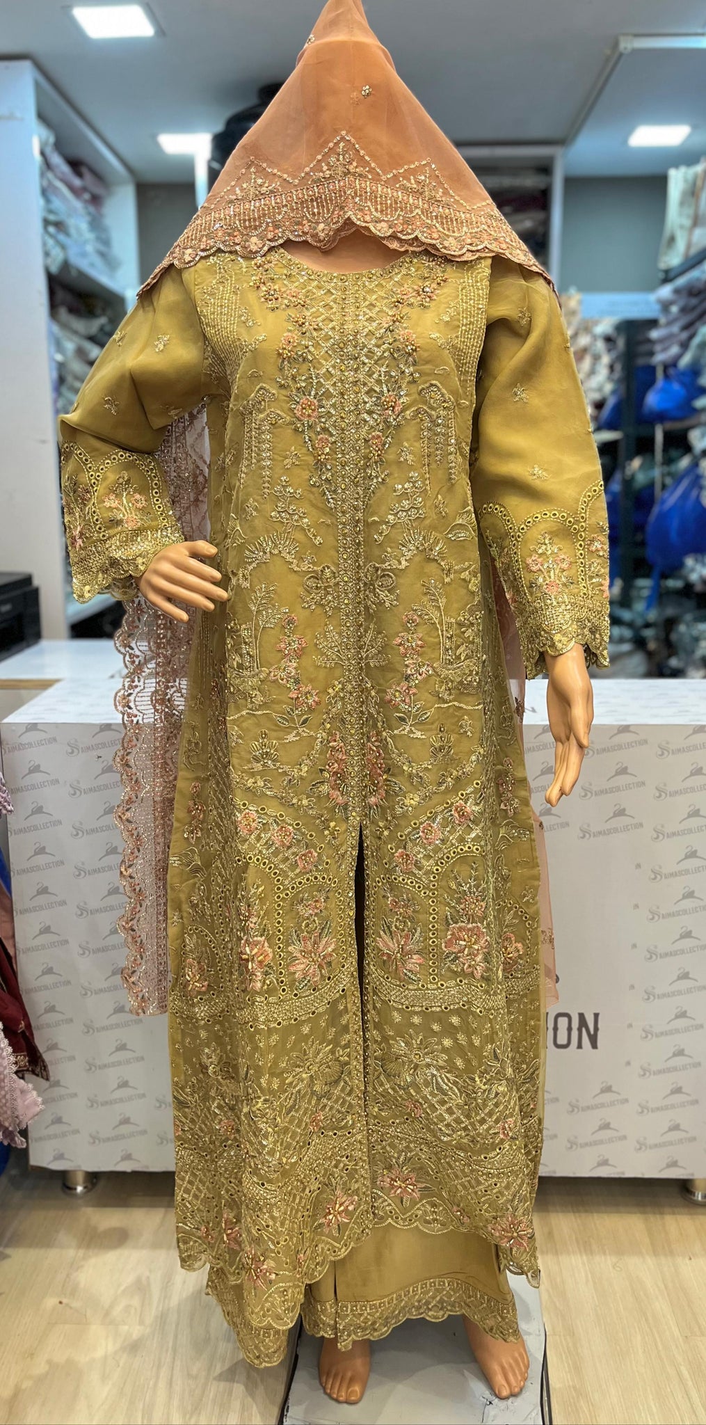 HUSNARA | RTW | D Skin