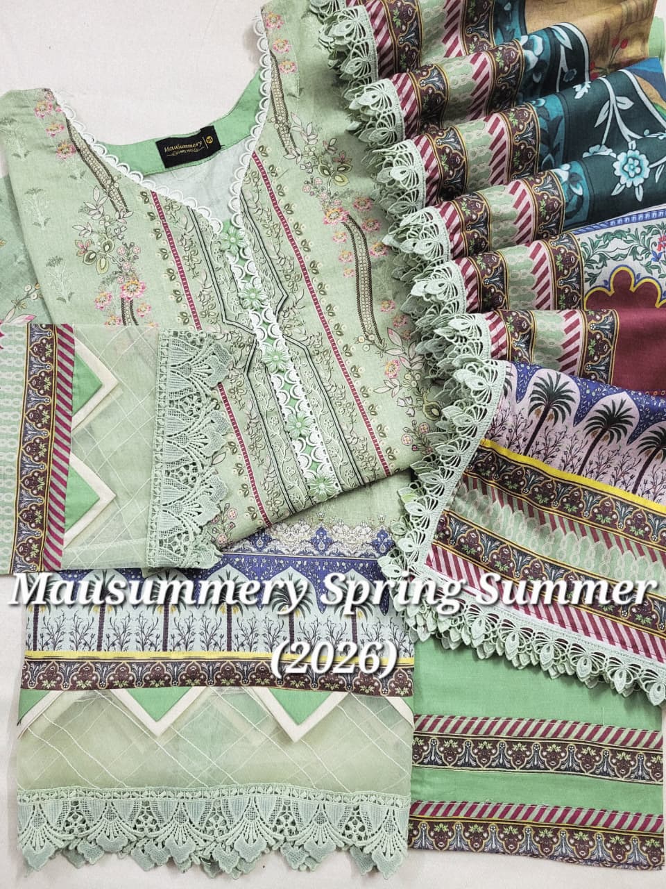 RTW Mausummery Lawn 007