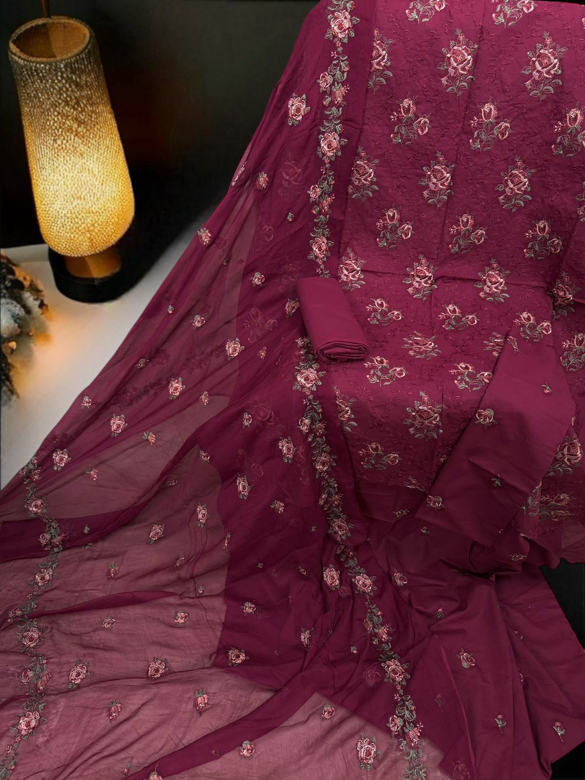 Bareeze Embroidered Lawn (Unstitched) 001