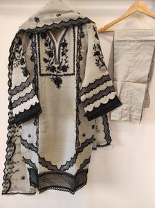 NEUTRAL GREY ORGANZA SET