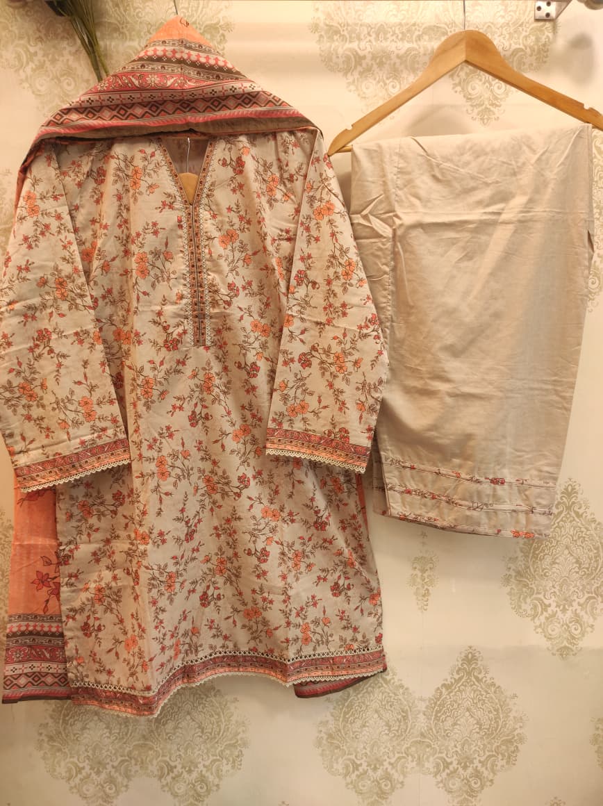 BS Stitched Lawn Farshi | 02