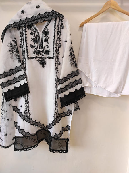 BLACK AND WHITE EID SPECIAL