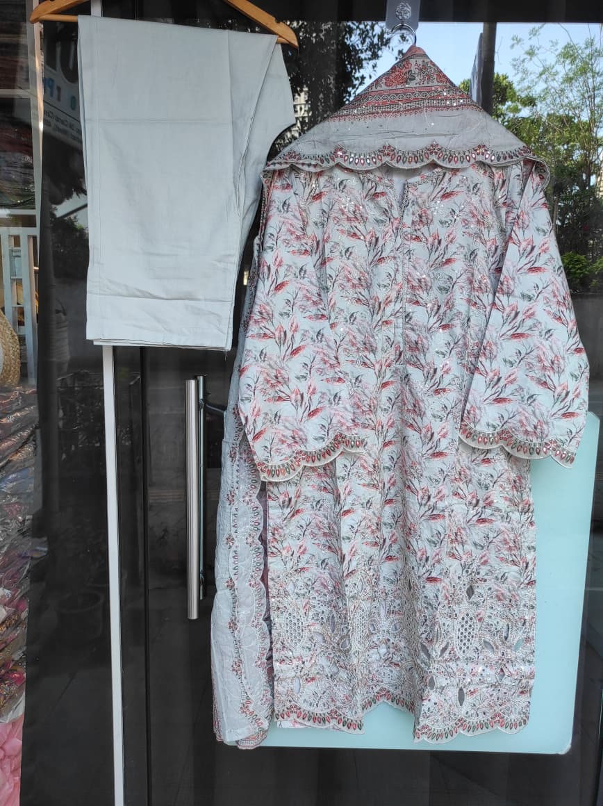 Bin Saeed Luxury Lawn | D 013