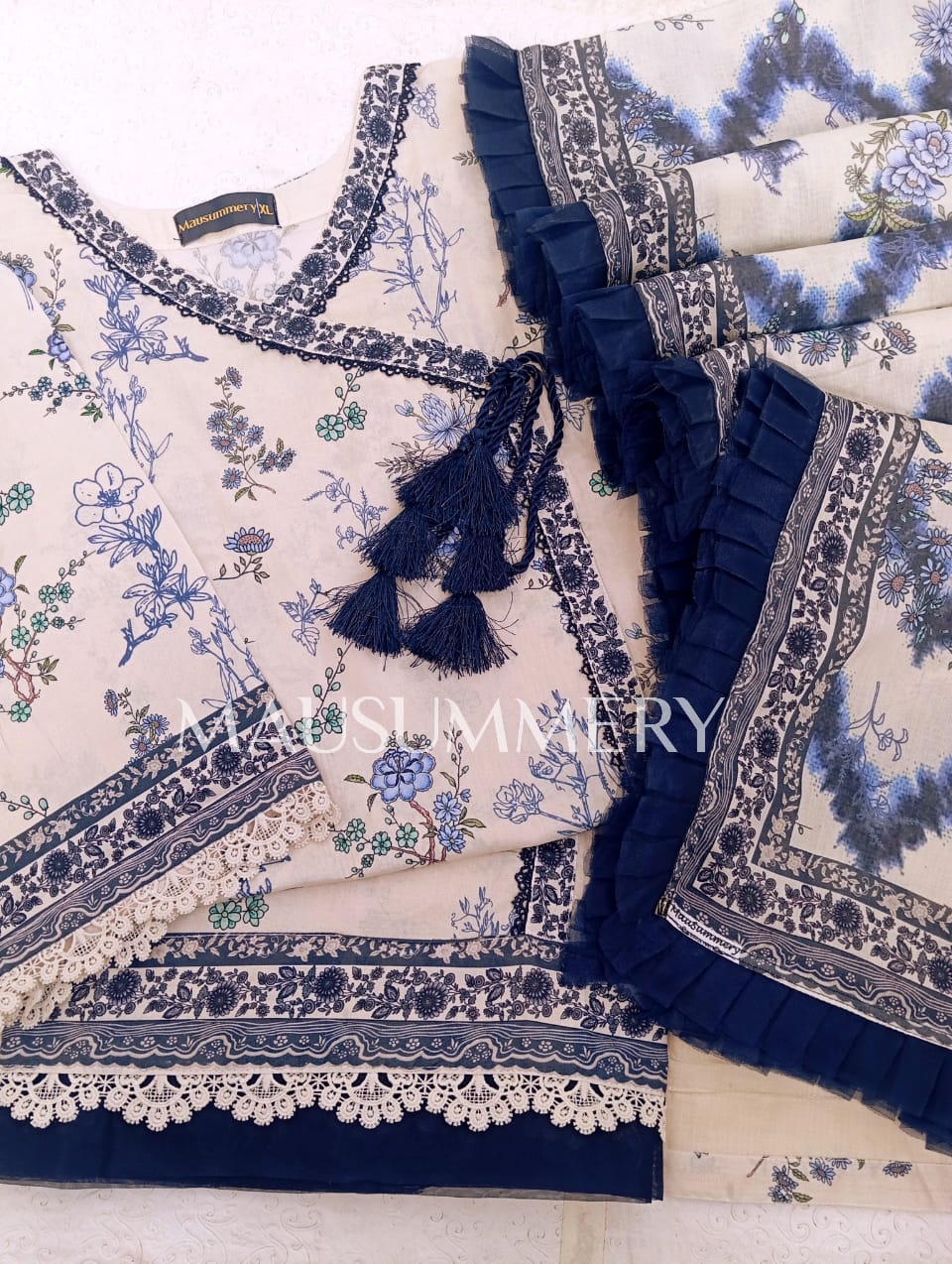 Mausummery Lawn - 02