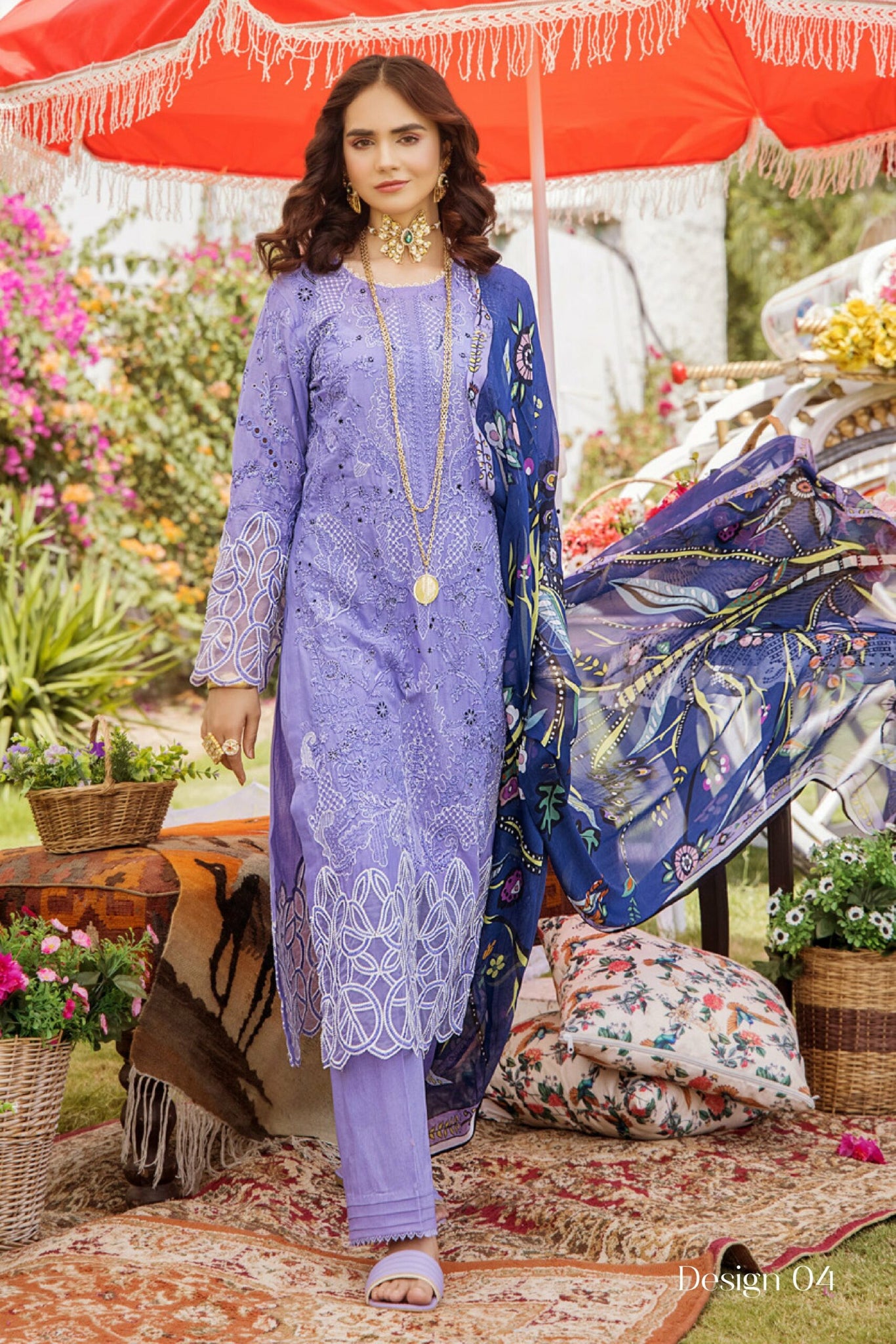 Etoiles By Zebaish Embroidered Lawn 2023 | ED-04