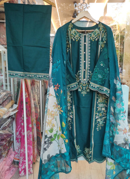 Ferisha Luxury Lawn | Imperial Teal