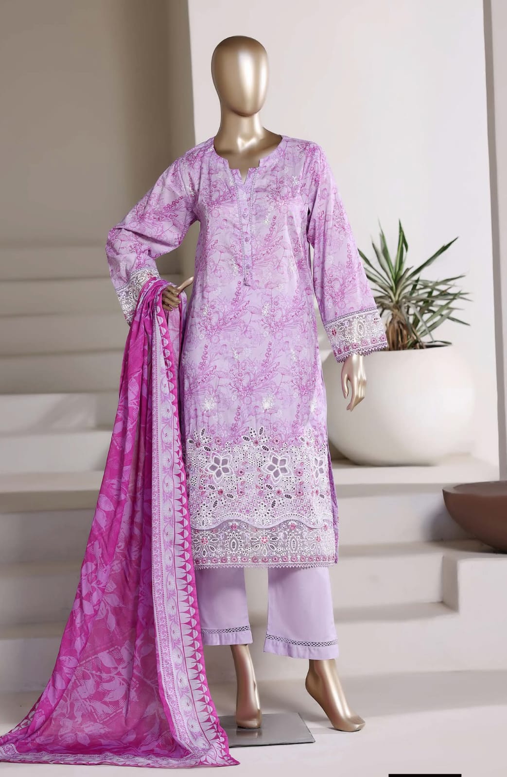Sadabahar Amyrah Embroidered Lawn 05