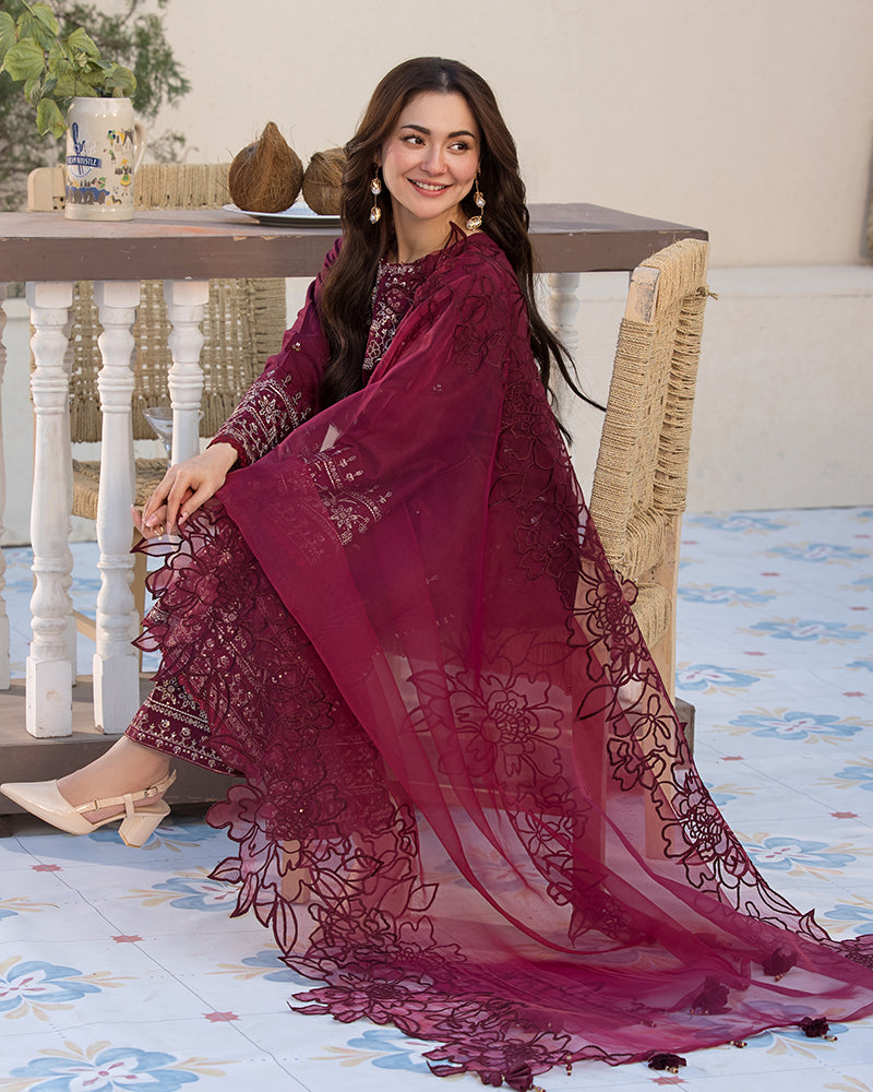 HAANIA LUXURY LAWN 3