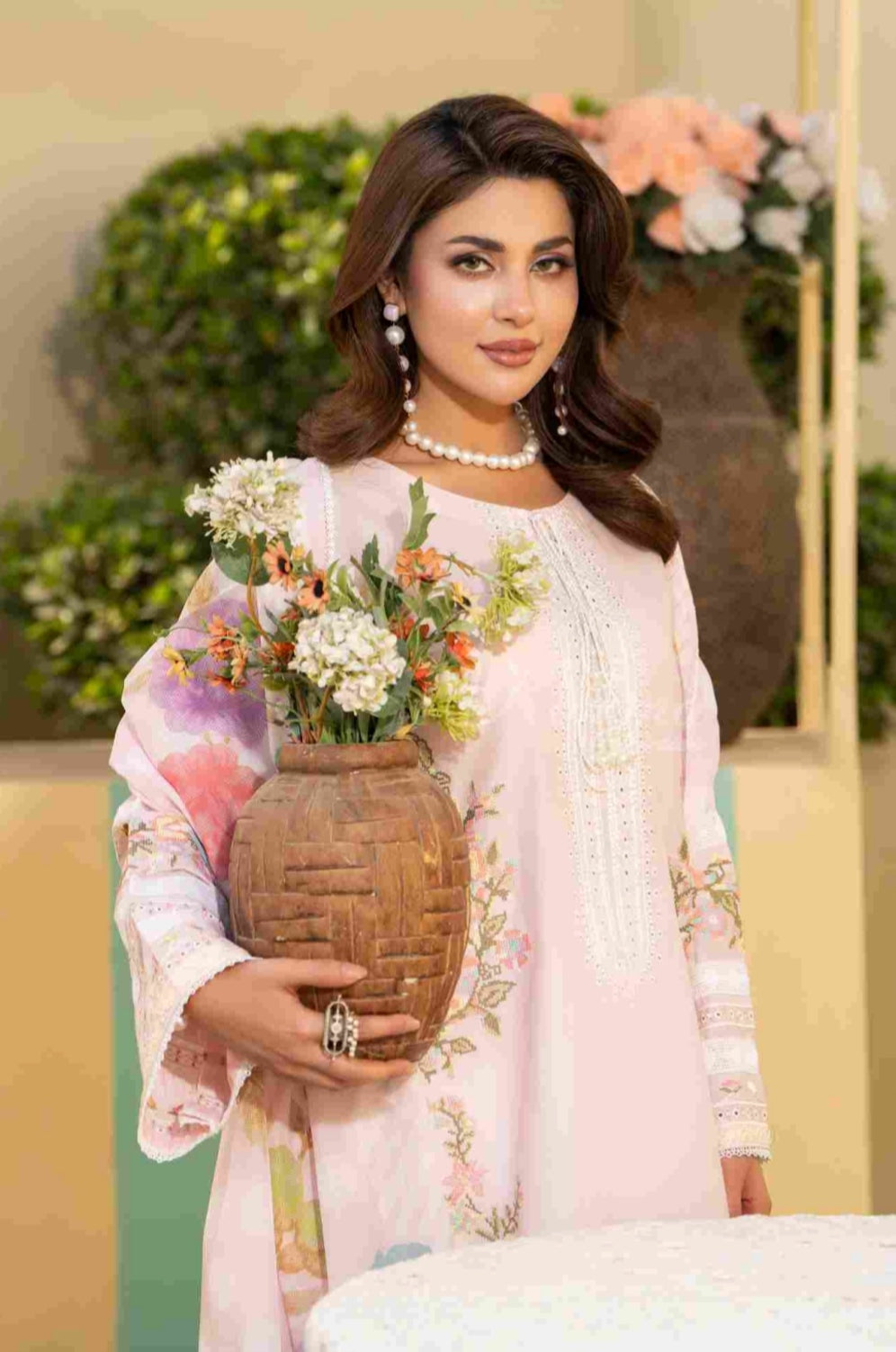 Ferisha Luxury Lawn | Rose Quartz