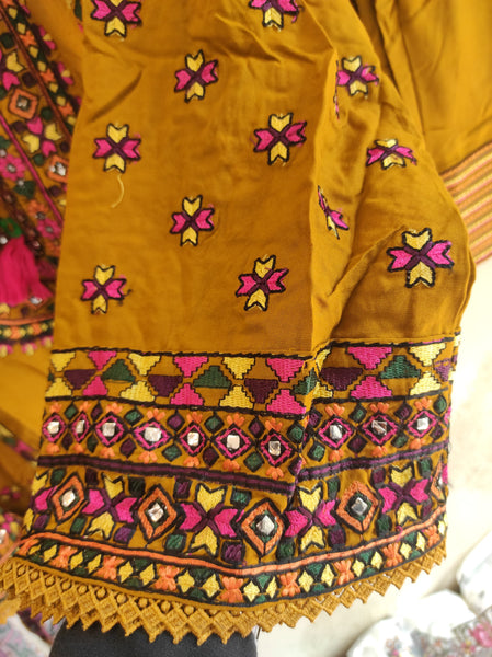 Gulnaar Farshi Set | Mustard