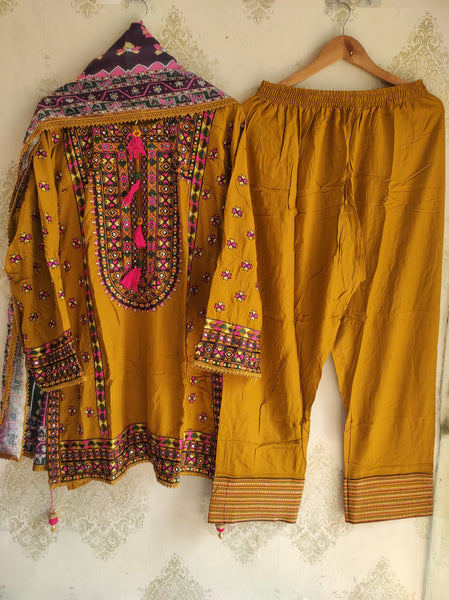 Gulnaar Farshi Set | Mustard