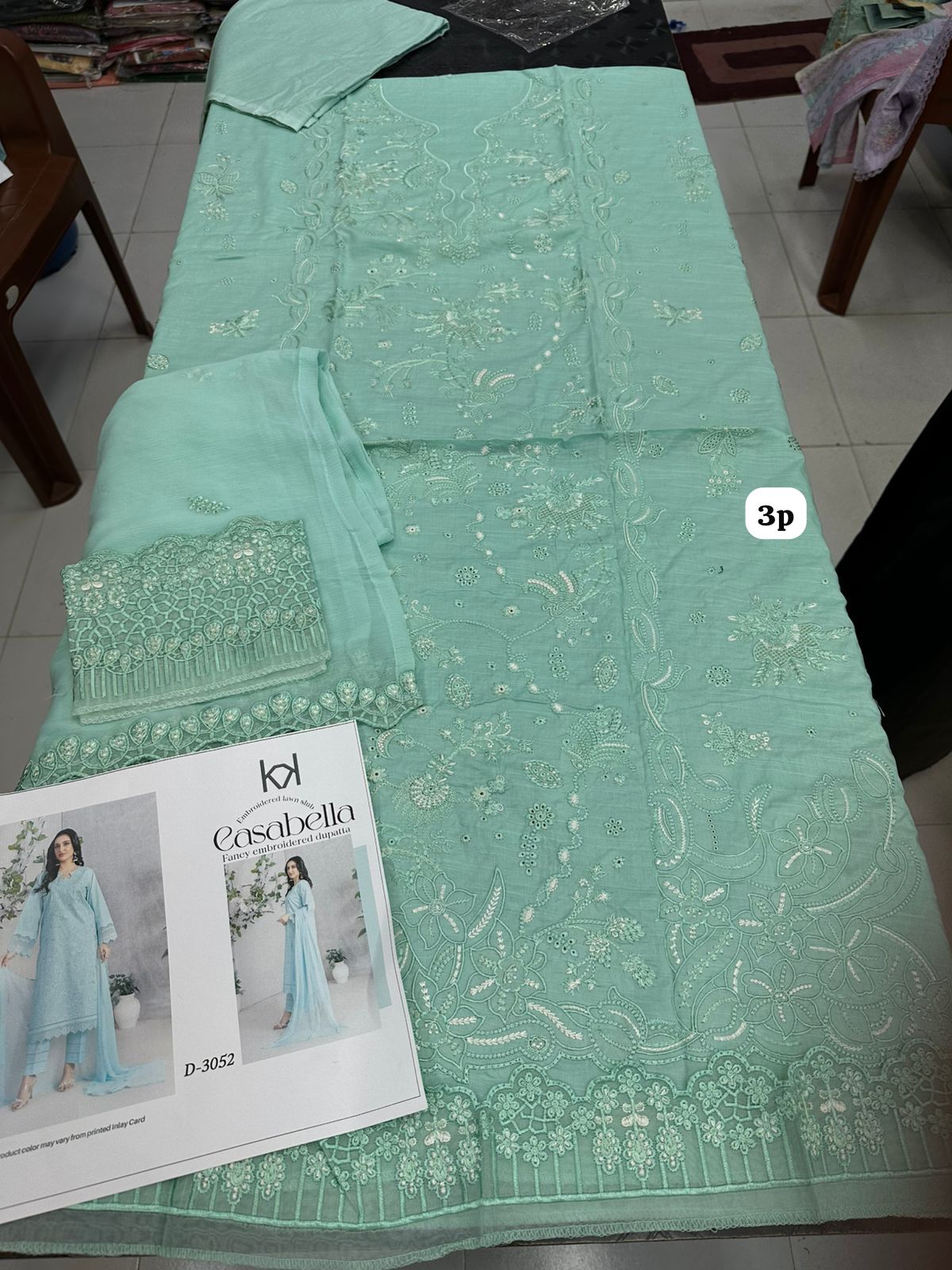 Tawakkal Casabella Embroidered Lawn 004