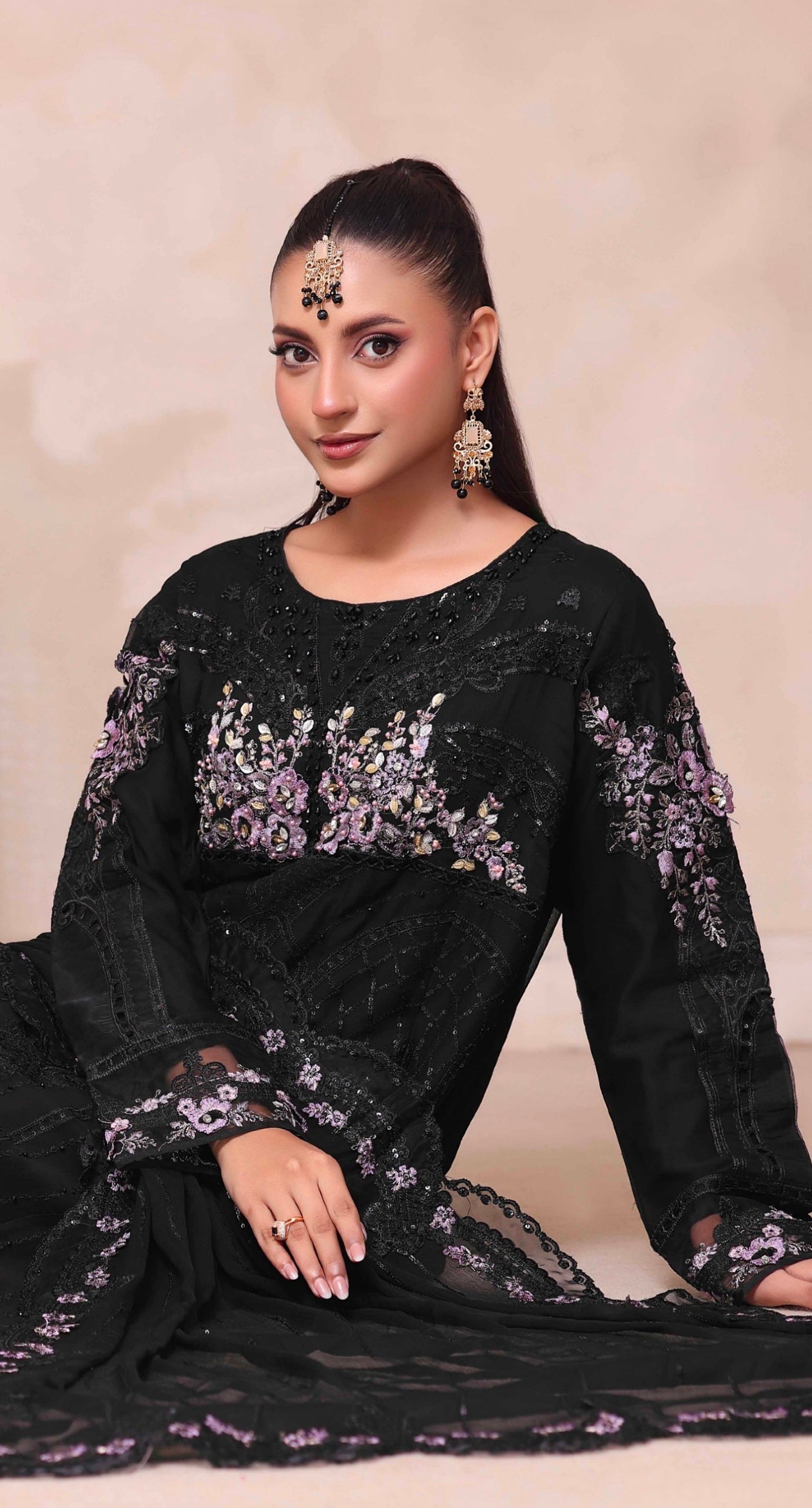 SEMI-STITCHED CHIFFON SUIT | BLACK FLORAL