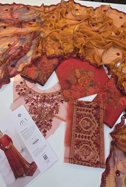 Embroidered Lawn Suit | GZ2508A10