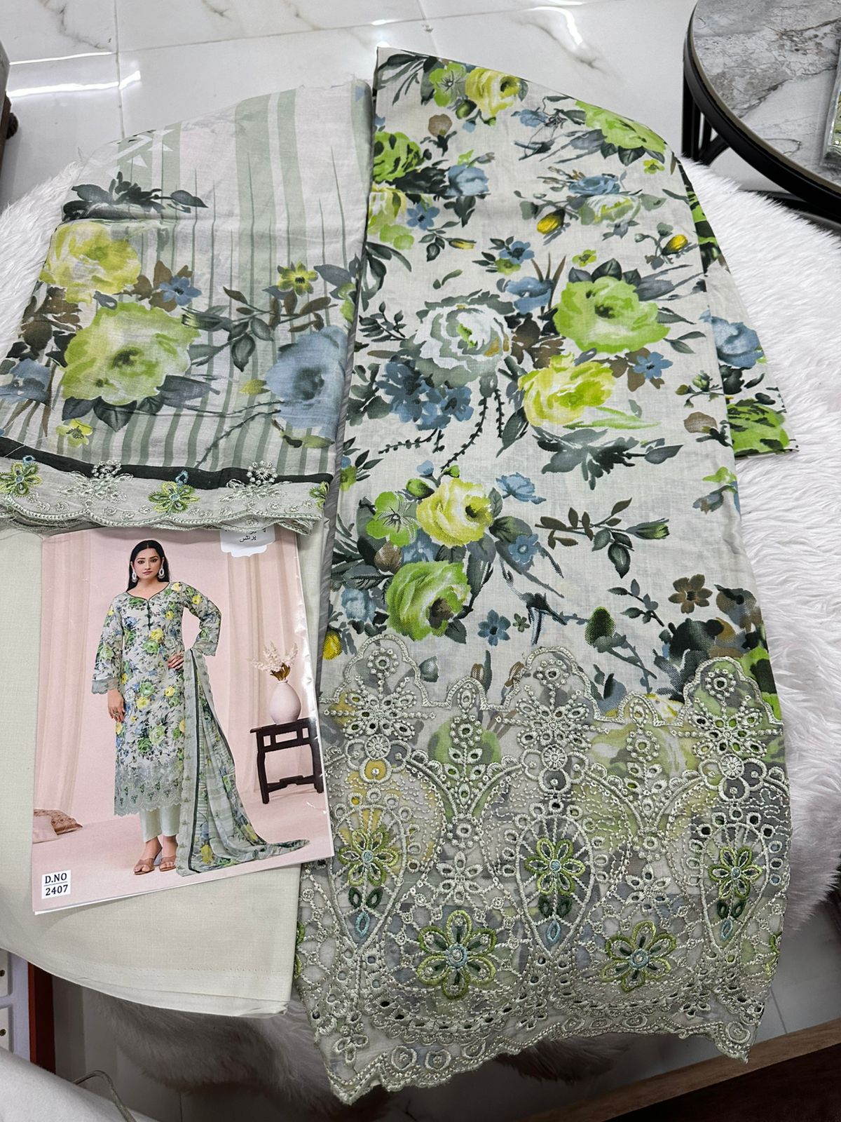 Embroidered Cotton Suit | Off-white floral