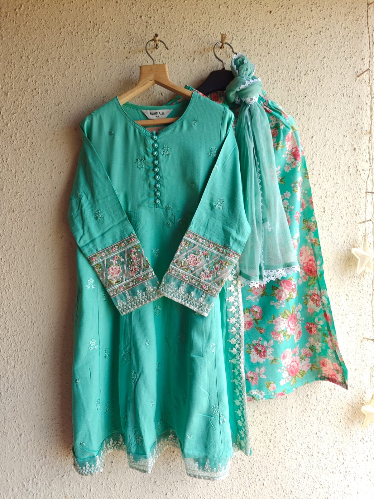 3 Piece Embroidered Zari Lawn Suit | MKS-EA23-04 Ferozi