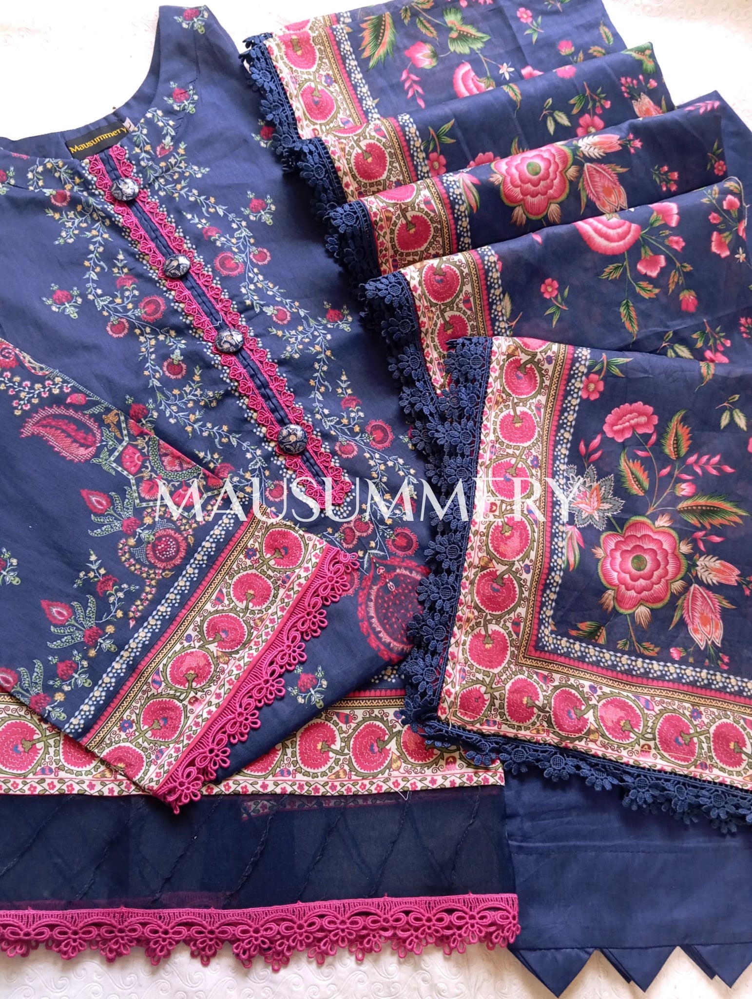 Mausummery Lawn - 02