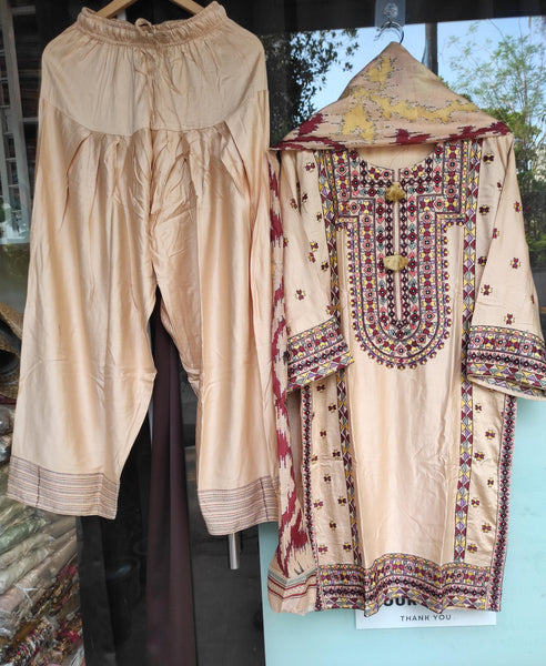 Classic Afghani Farshi Set (Beige)