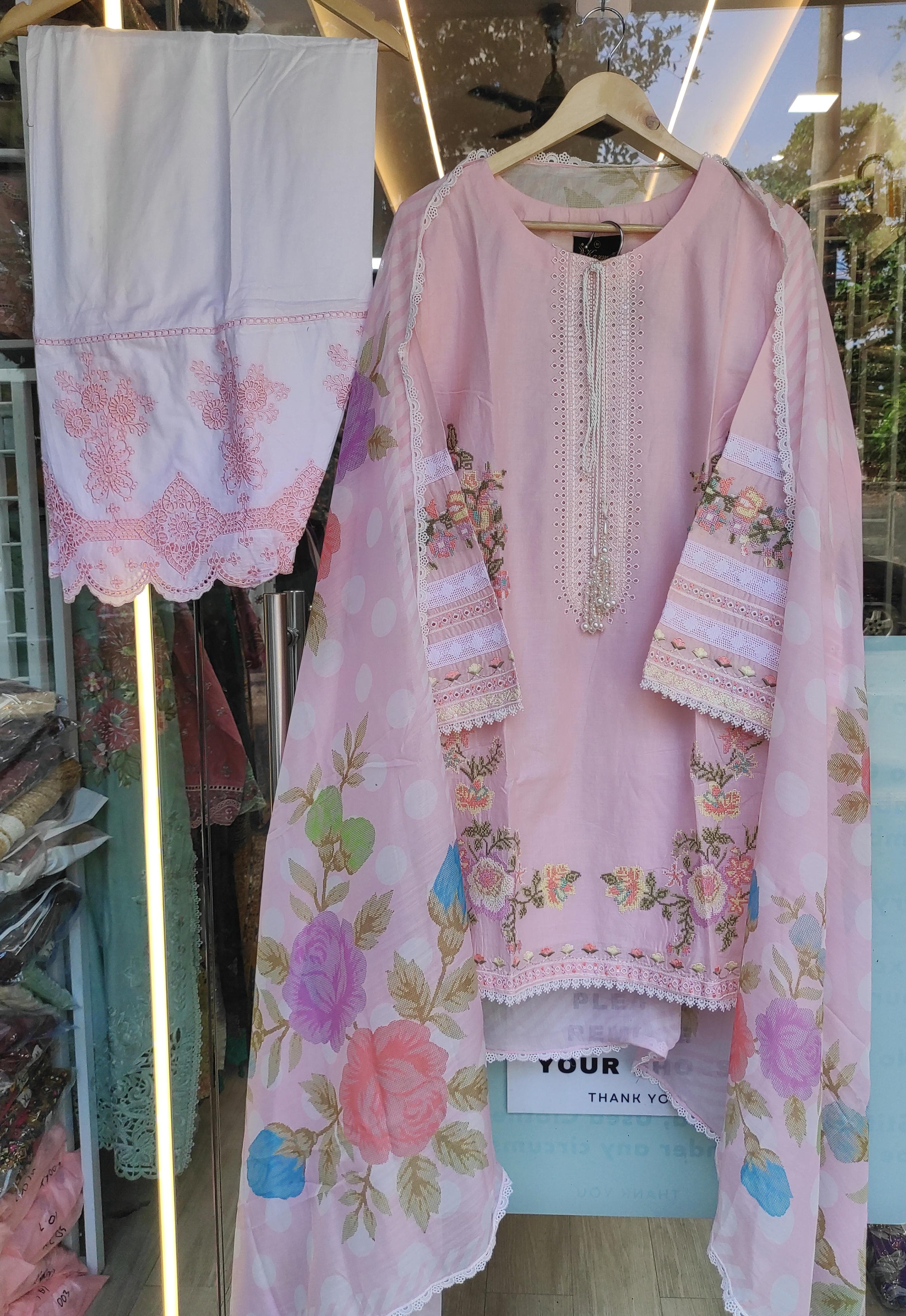Ferisha Luxury Lawn | Rose Quartz