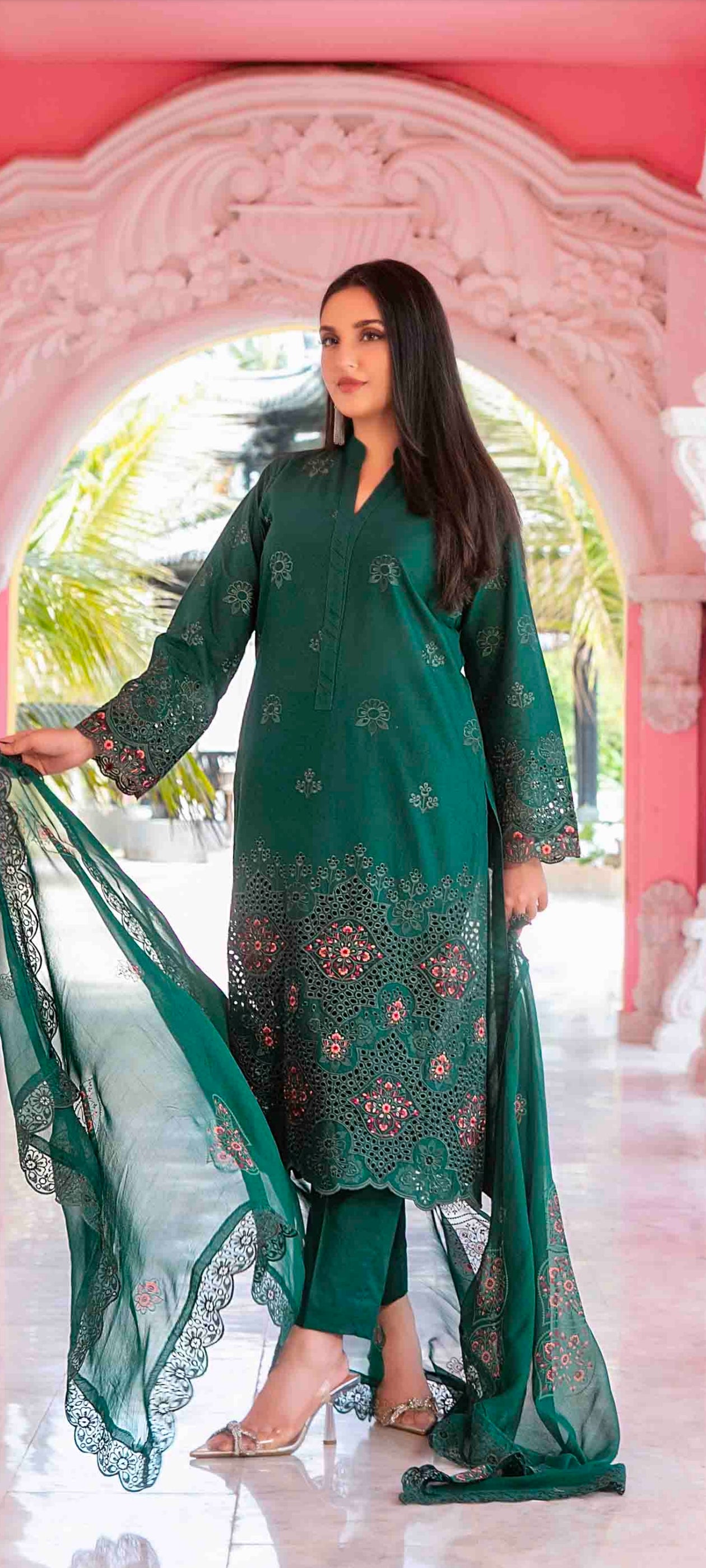 Seara Semi-stitched Lawn | D.no.002