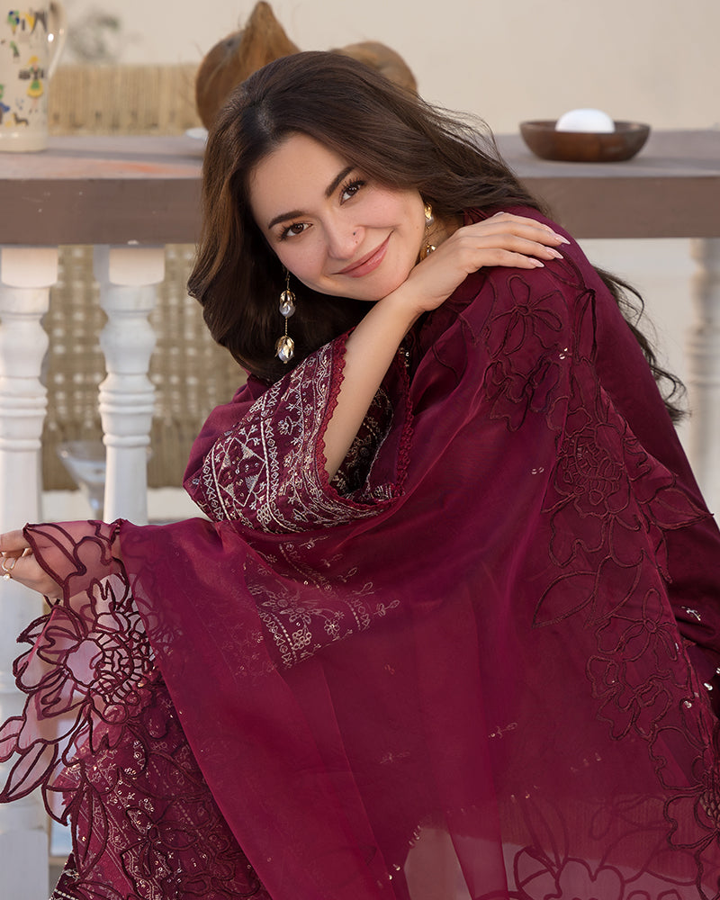 HAANIA LUXURY LAWN 3