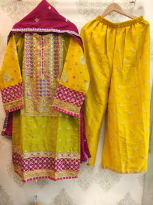 REGAL RADIANCE | SC101 | SUNSHINE YELLOW