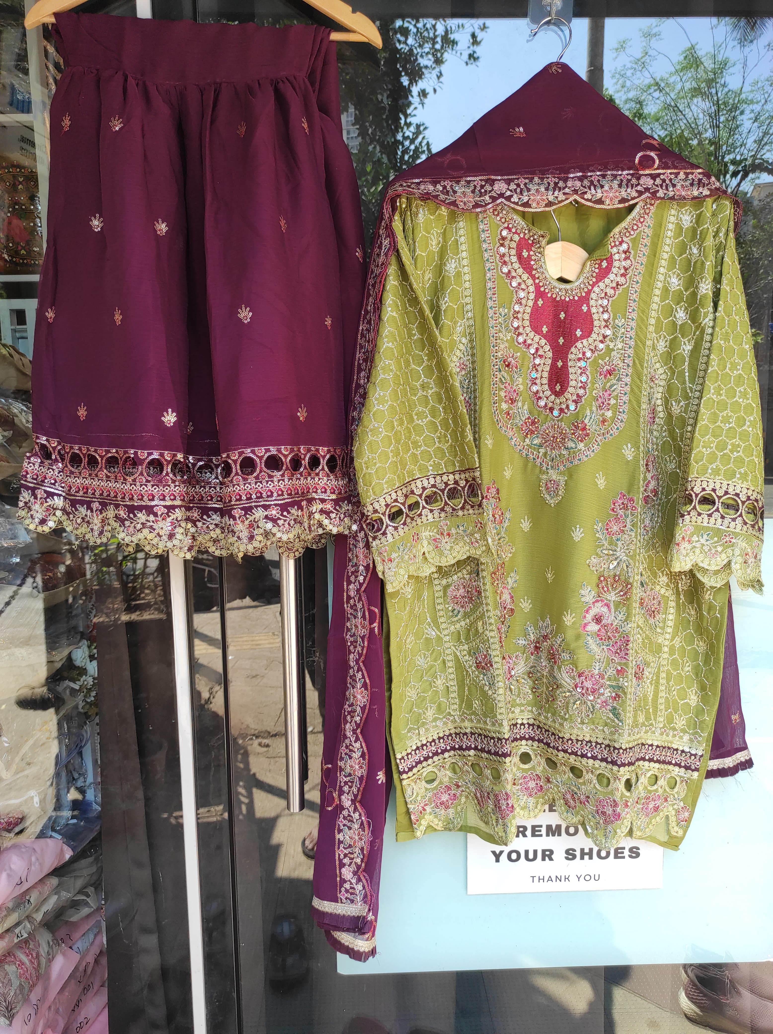 Garara Set- Green and Wine