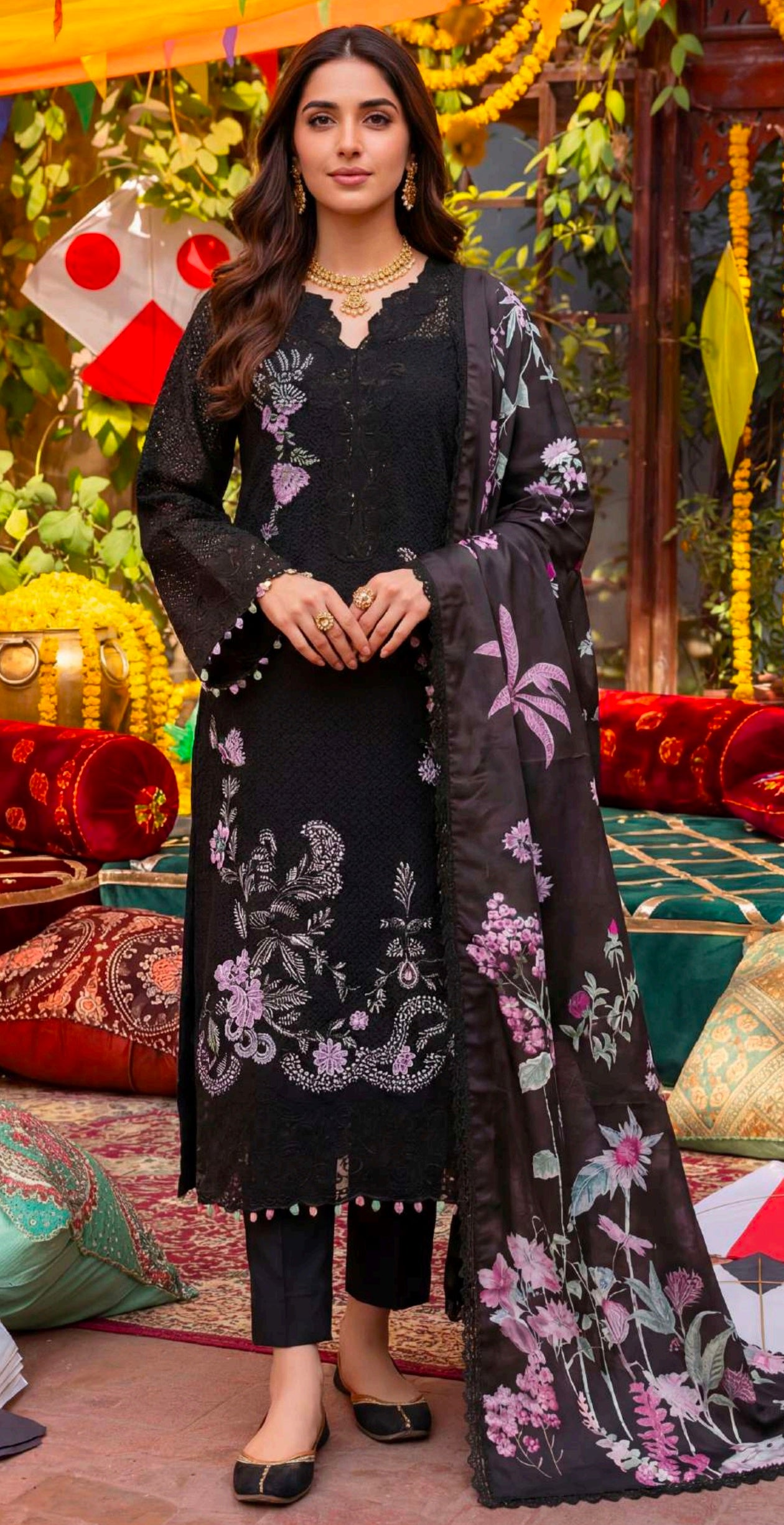 DANDELION | RANGREZA FESTIVE LAWN | UNSTITCHED