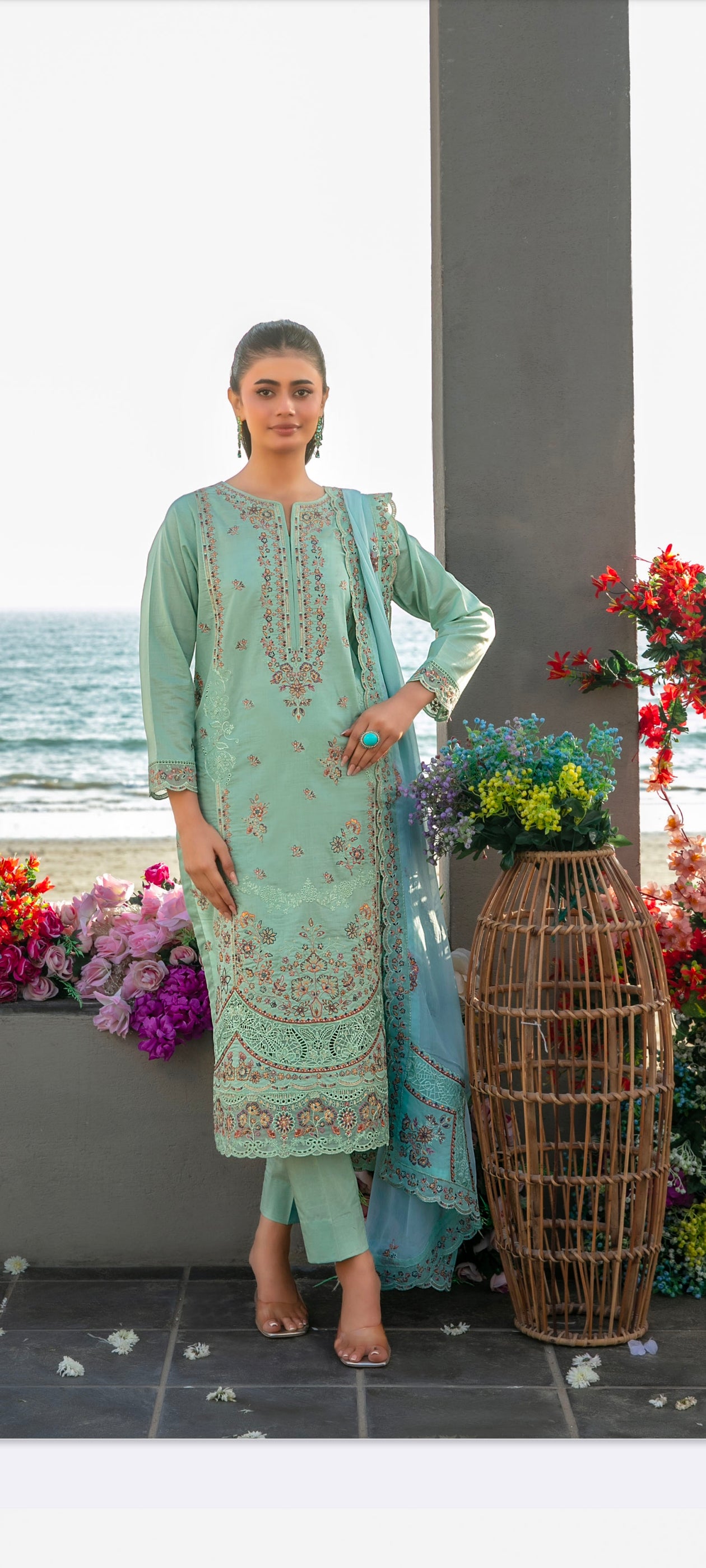 Sonheri Semi-stitched Lawn | D.no.002