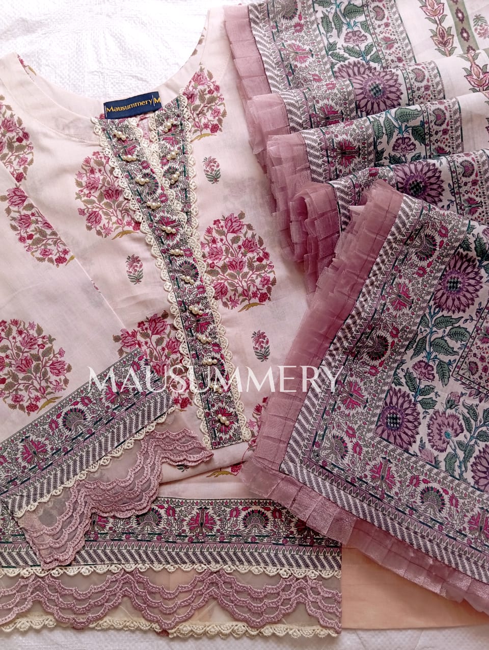 Mausummery Lawn - 017