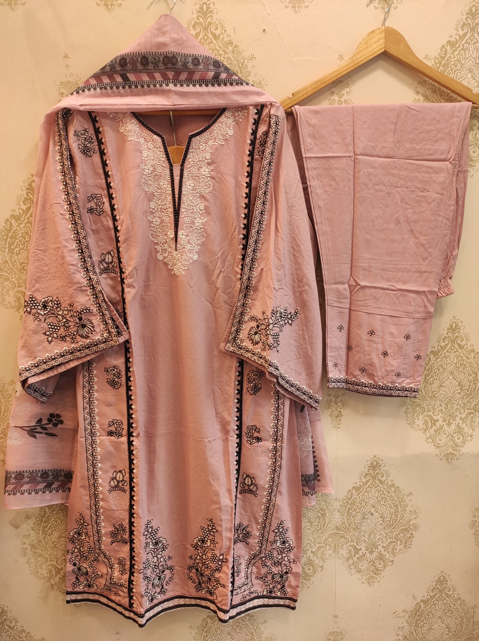 Baby Pink Rayon Kurta With Embroidery | PLUS SIZE