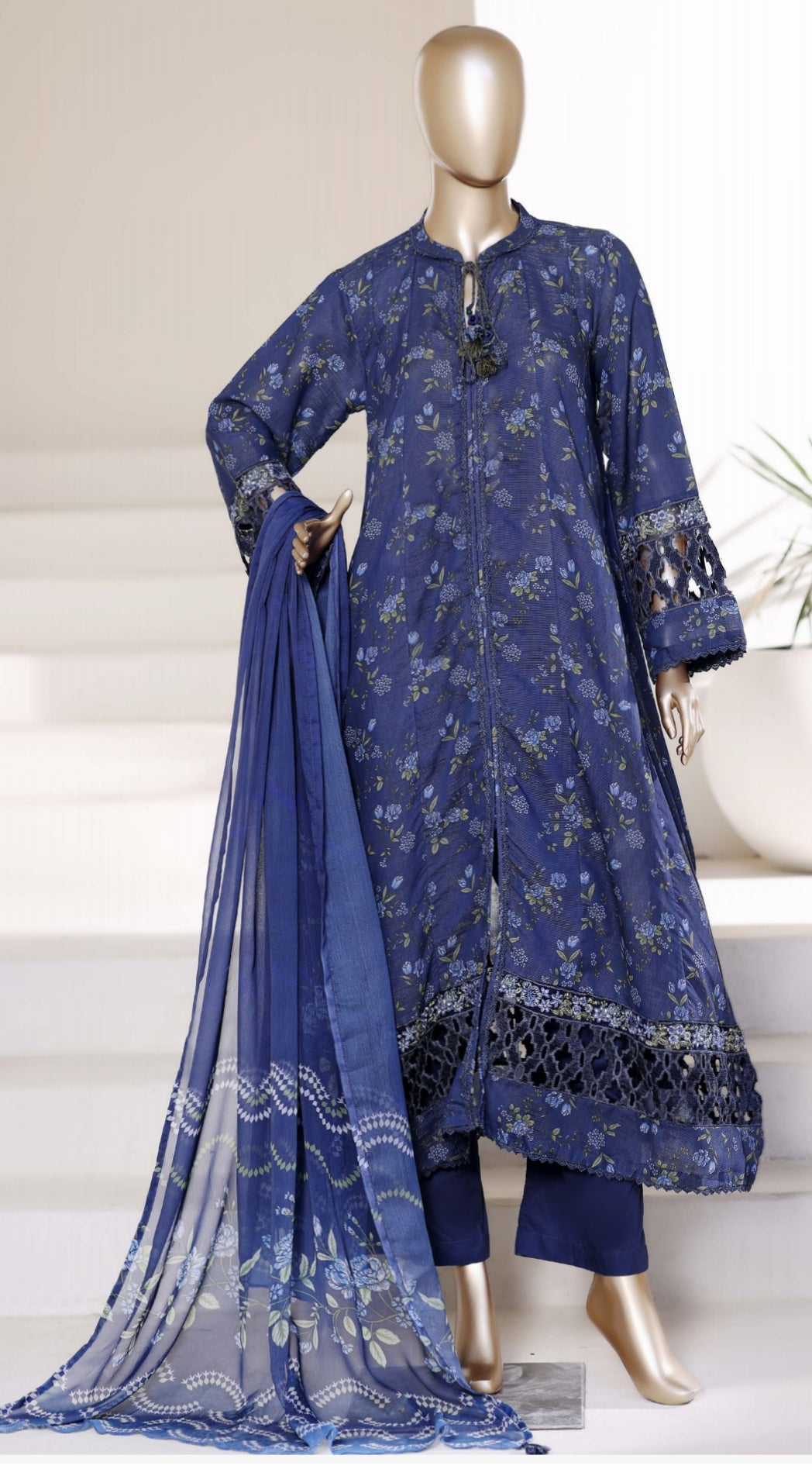 Sadabahar Peplum Cutwork Lawn 02