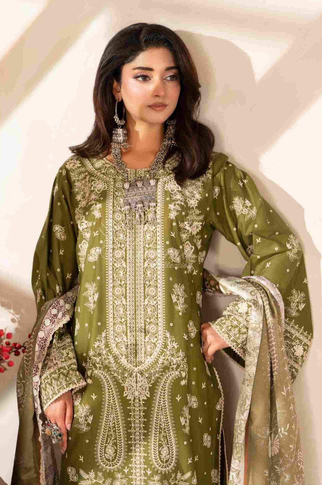 Ferisha Luxury Lawn | Olive Grove