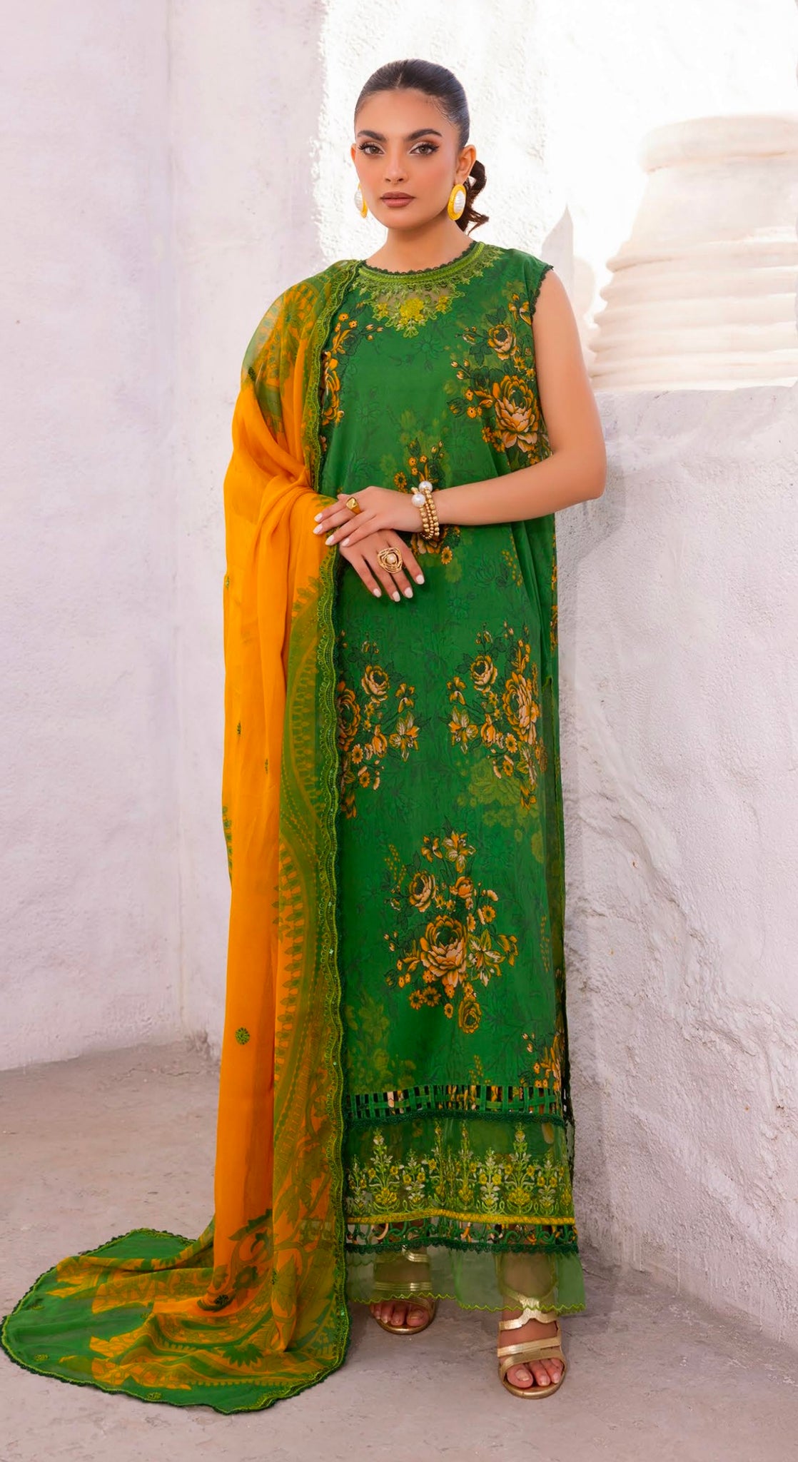 Embroidered Lawn Suit | GZ2508A11