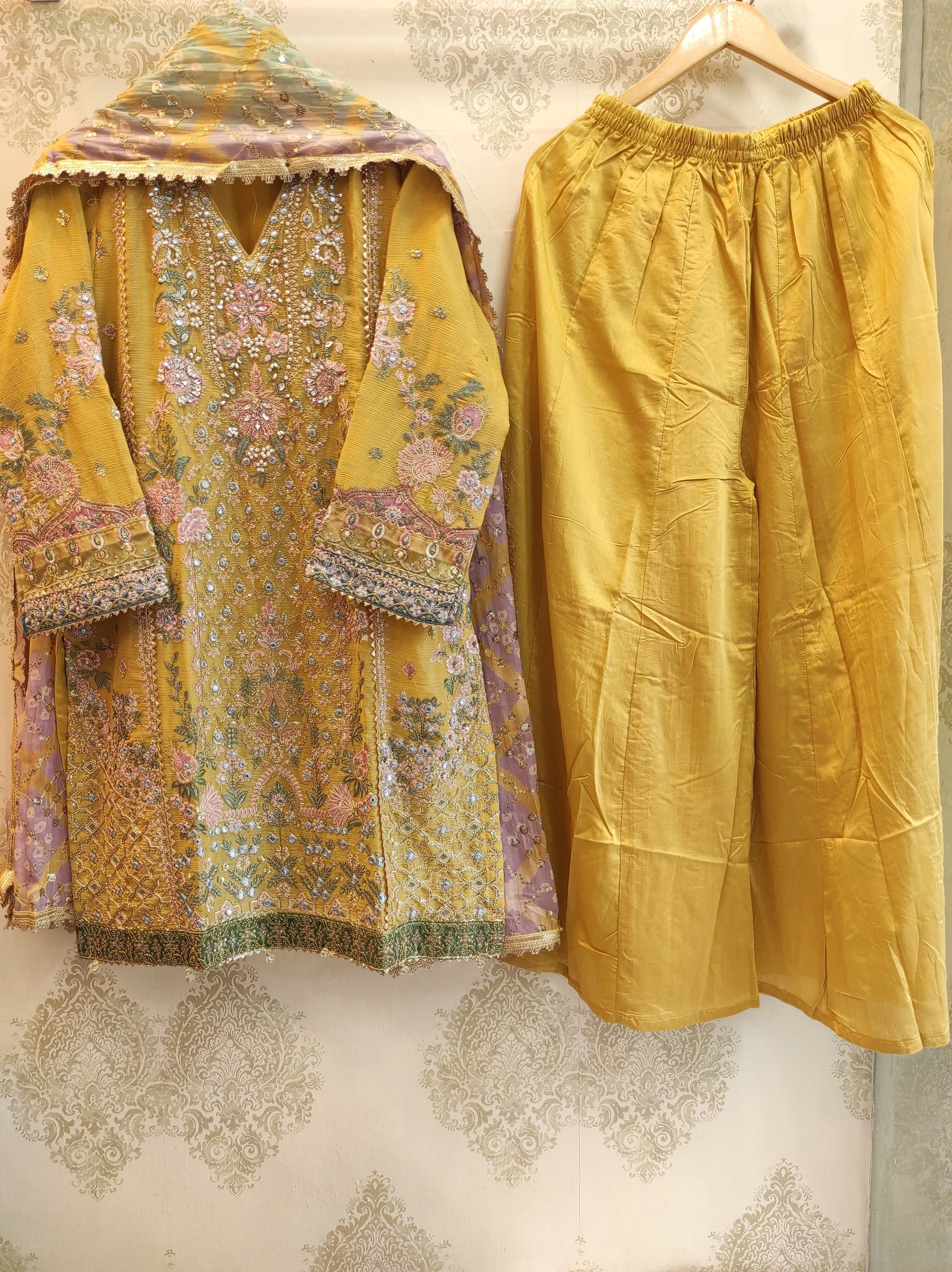 GULNAAZ | SC101 | YELLOW