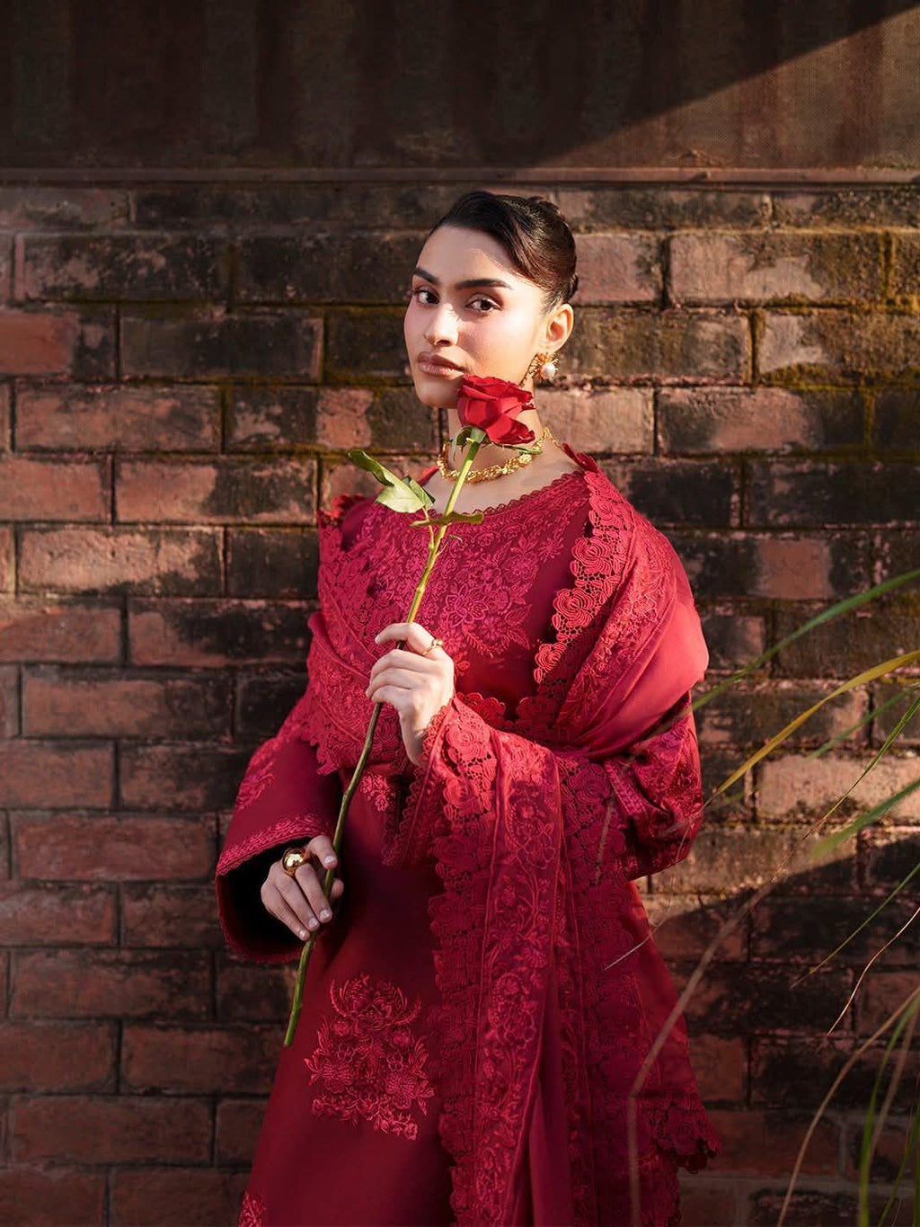 Fiona Mahnur Unstitched Embroidered Lawn 07
