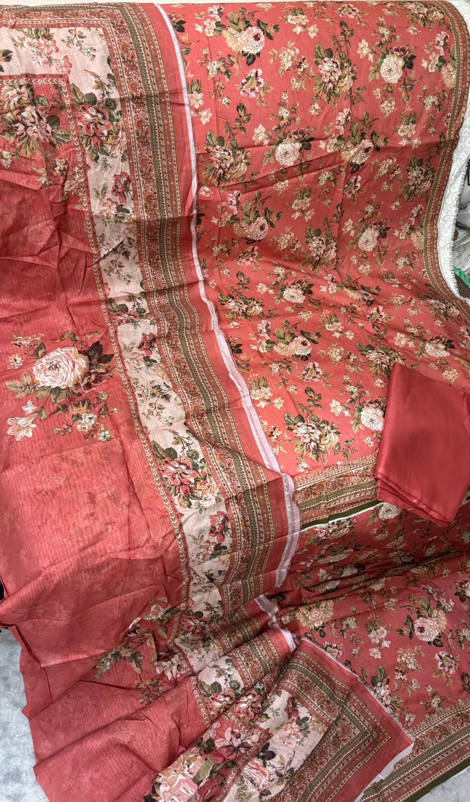 Bin Saeed printed lawn Premium Lawn Prints | DC - 07