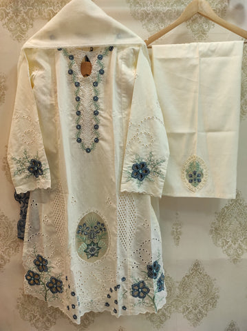 Cutwork Tunic | Ivory Elegance