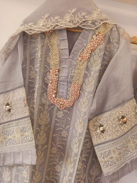 Ribbon Work Kurta Set With Dupatta