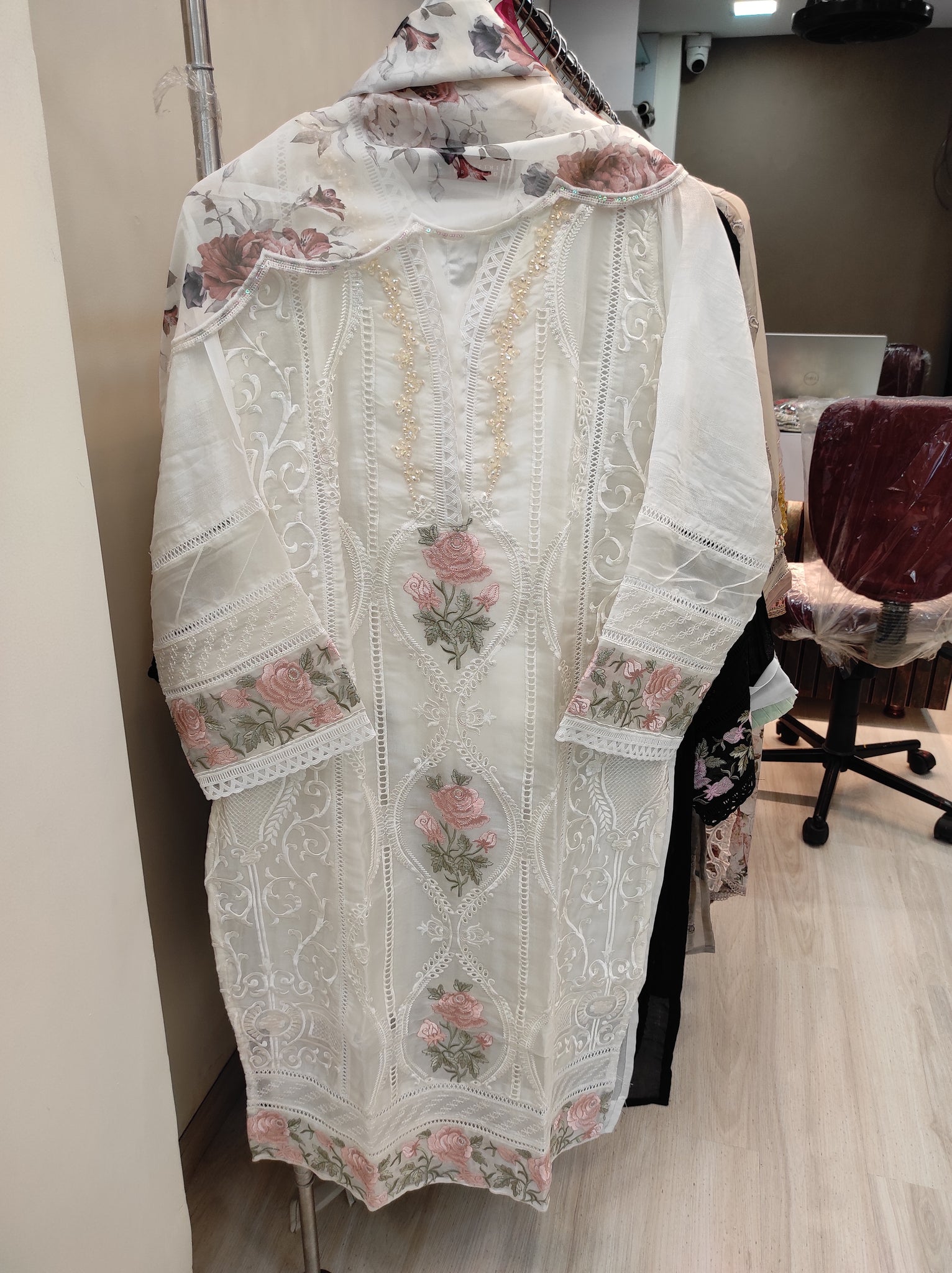White Rosy Tunic
